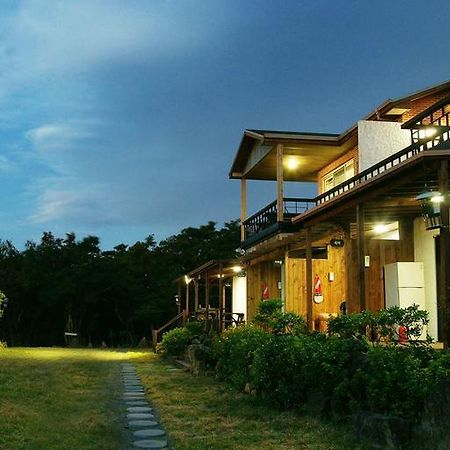 Gotjawal Geomunoreum Pension Jeju Ngoại thất bức ảnh