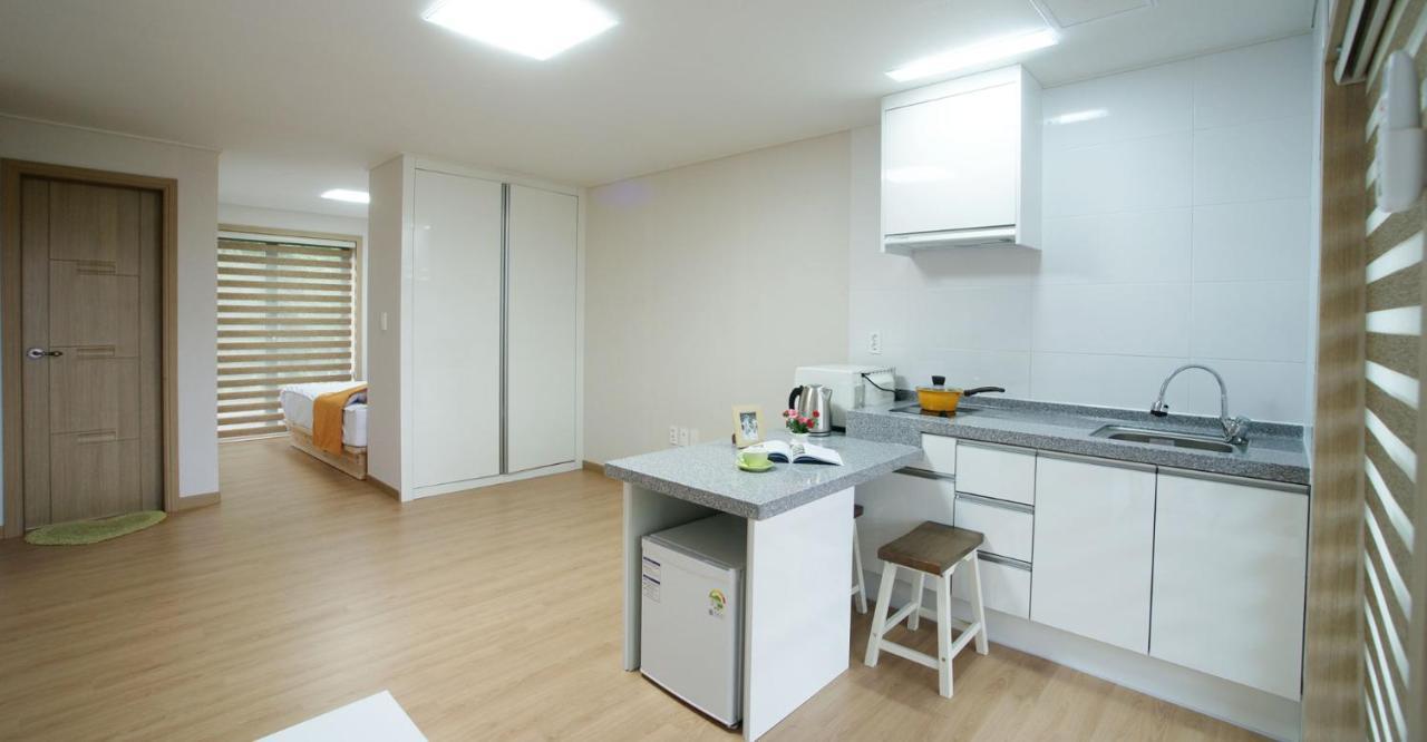 Gotjawal Geomunoreum Pension Jeju Ngoại thất bức ảnh