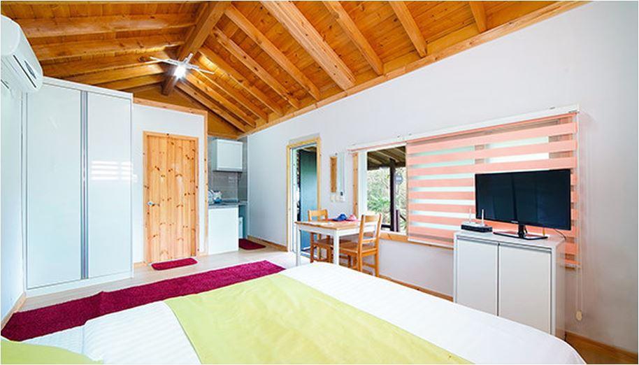 Gotjawal Geomunoreum Pension Jeju Ngoại thất bức ảnh